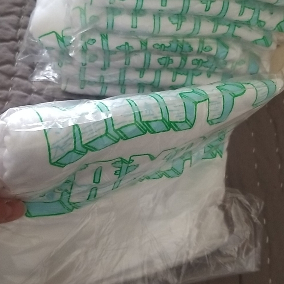 Cotopaxi Happy Camper Fitted Tee NWT - Picture 6 of 6